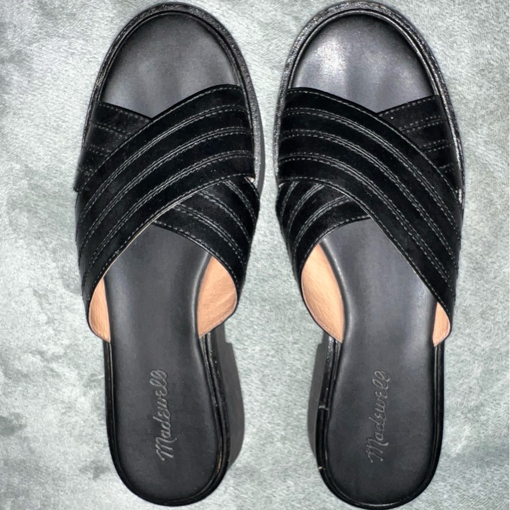 FLASH SALE Madewell Pieced Crisscross true Black Leather Slides  Size 9.5